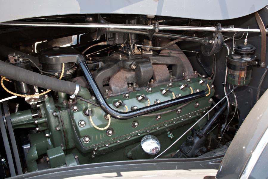 Packard Twelve Close Coupled Limousine 1935 года  (фото 27 из 28)